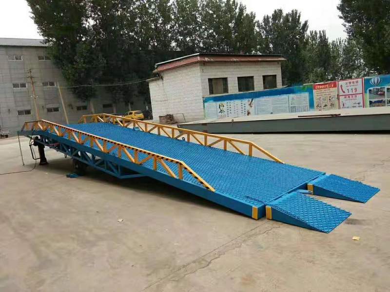 定西汽车登车桥